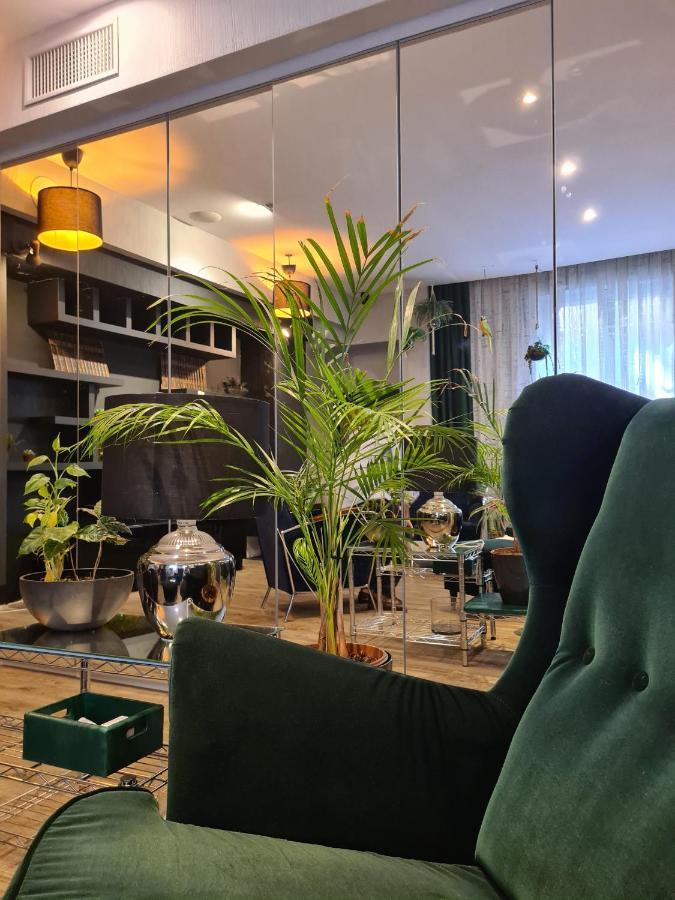 Serendipity Apartments - Montenapoleone Milano Eksteriør bilde